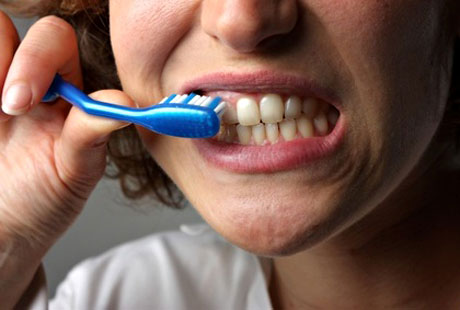 Salute - Perché pulire i denti e la bocca